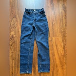 H&M Slim mom high ankle jeans size 4